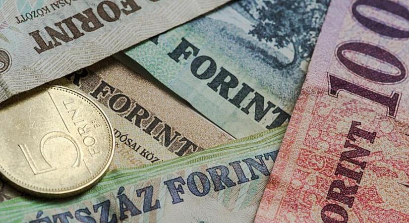 Vigyázzon, fülig érhet a szája! Ennyit ér a jó magyar forint