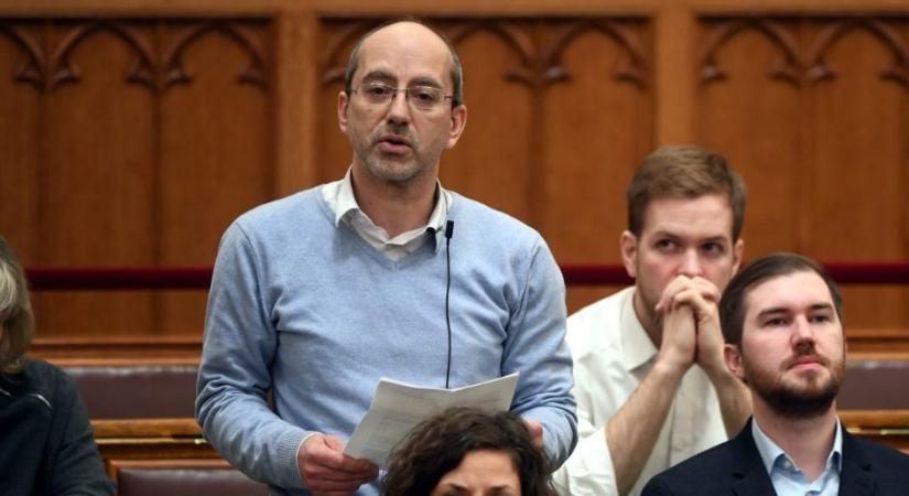 Visszalépett az indulástól az ellenzéki Szabó Szabolcs