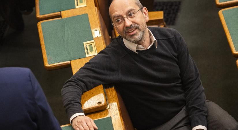 Mégsem indul a választáson a Németh Szilárdot háromszor legyőző Szabó Szabolcs