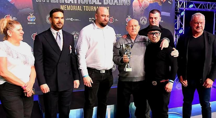 Elhunyt Deél István, a DVSC Ökölvívó Klub edzője