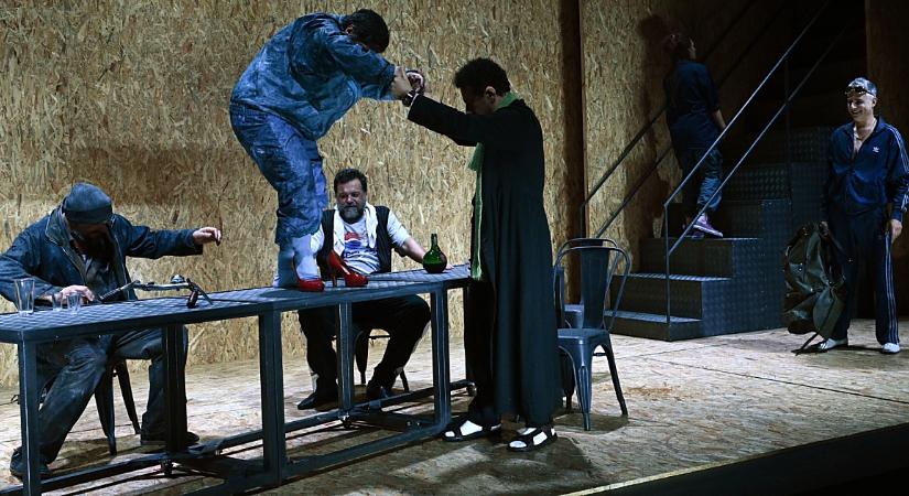 Középiskolásokat várnak rendhagyó irodalomórára a Deszka Fesztiválon