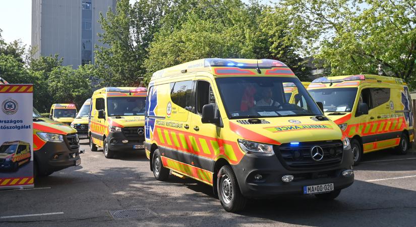 Egy falat édesség okozott nagy bajt egy budapesti idősotthonban