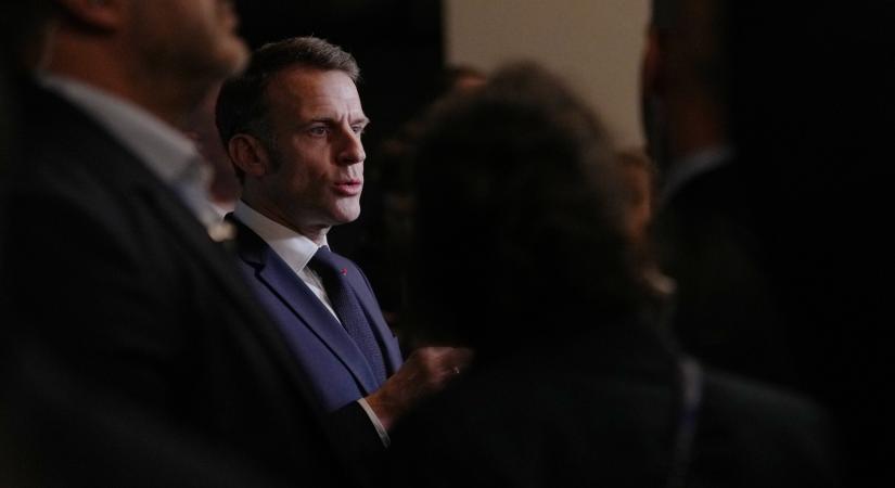 Személyes levélben kér kegyelmet Macron az amerikai szankciók alá került európaiaknak