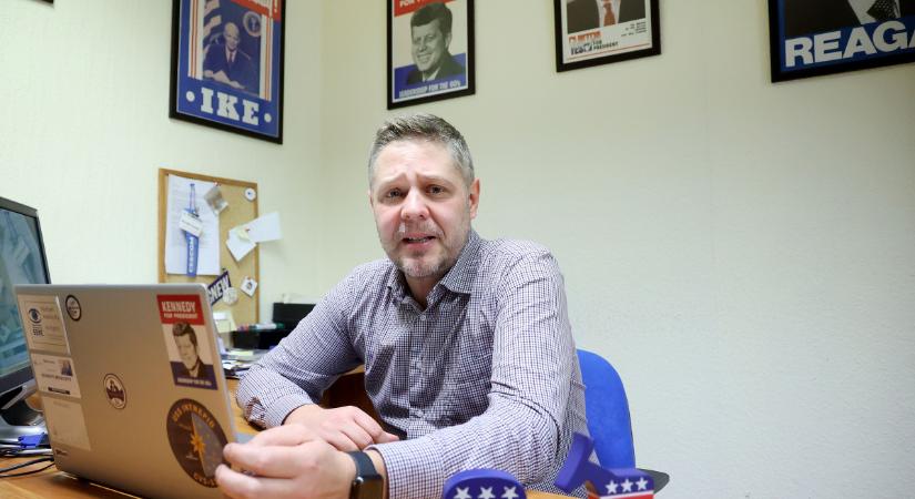 A Szegedi Tudományegyetem docense szerint Trumpnak szimbolikus jelentősége van a 2026-os választásokban