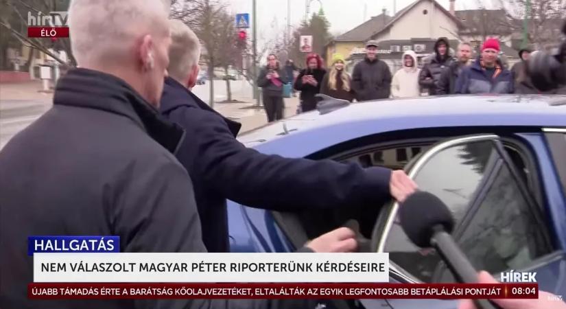 Magyar Péter inkább a szájába harapott, mint hogy a Hír TV kellemetlen kérdésére válaszoljon – videó
