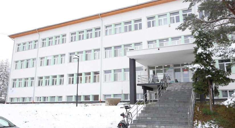 Tanácsadással segítik az intenzív osztályon ápolt páciensek hozzátartozóit Csíkszeredában