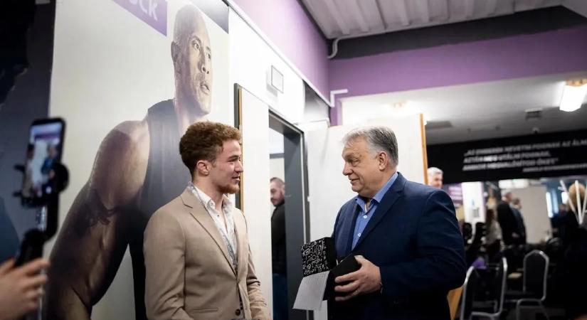 Háborúellenes Gyűlés: Az MMA harcos nemet mond a háború finanszírozására