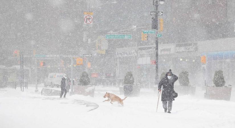 Súlyos vihar tombol az Egyesült Államokban, több nagyvárosban veszélyhelyzetet hirdetett ki