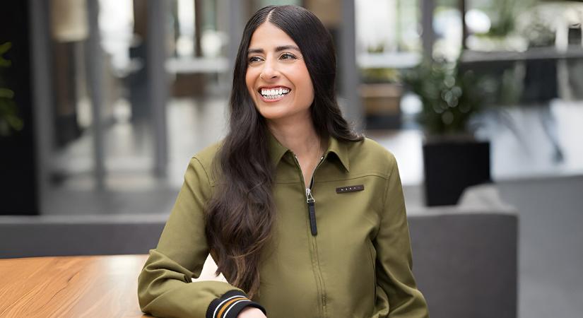 Kamuprofillal próbál beilleszkedni az Xbox új, legkevésbé sem gamer CEO-ja?