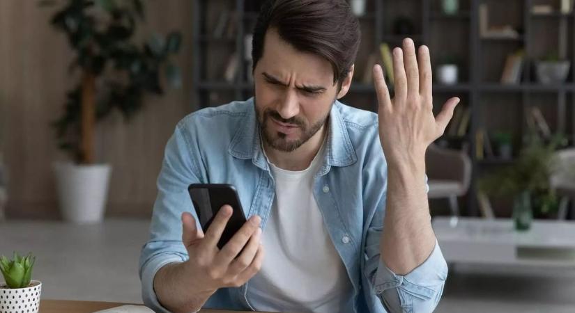 Nagy a baj! Online csalásokra figyelmeztet a képviselő