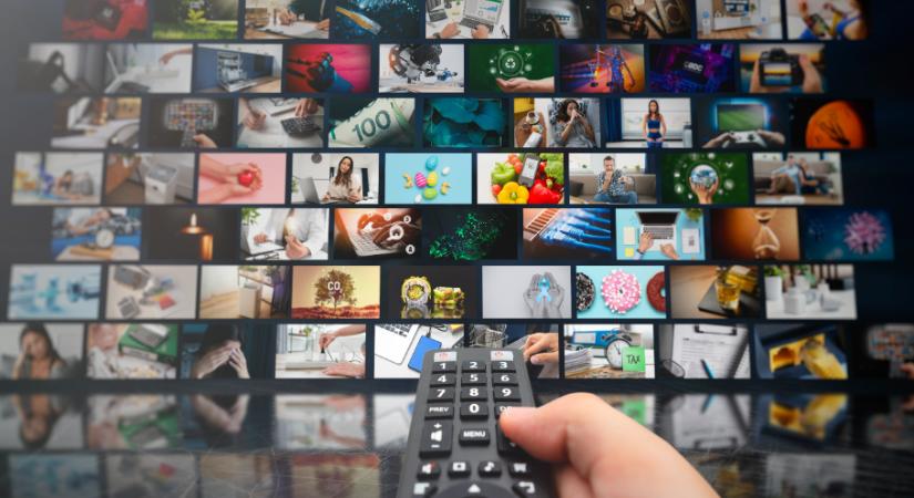 Állandóan megy a tévé otthon? – a háttérzaj kedvelők 5 legjellemzőbb személyiségvonása