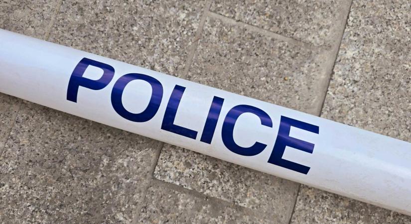 Kiesett egy férfi egy tengerparti hotel nyolcadik emeletéről