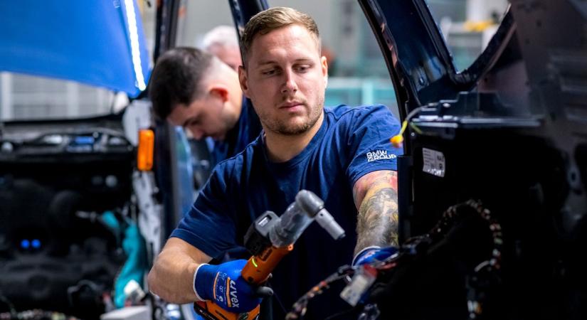 Nem semmi! Kiderült, hányan dolgoznak a BMW debreceni gyárában
