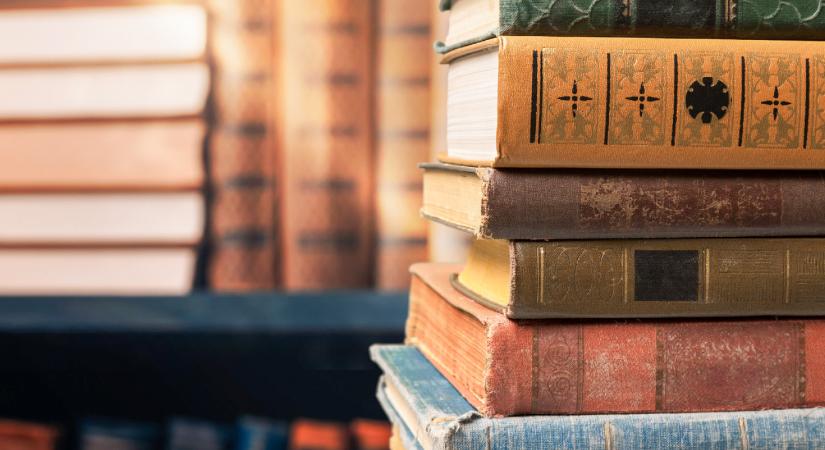 „Aki ismeri önmagát, útvesztőiből is égre lát”