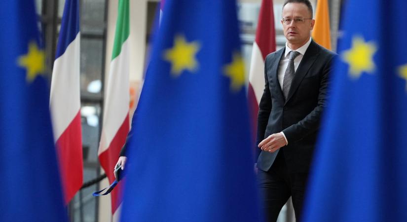 Szijjártó Brüsszelben: Nincs hadikölcsön és új szankciós csomag míg Kijev nem indítja újra a kőolajszállítást