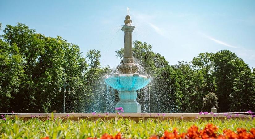 Elkezdődött Eger szökőkútjainak felújítása, az Agyagási Dezső park sorsáról is érdeklődtünk