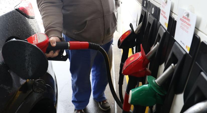 Megint mélyebbre kell nyúlni a pénztárcába tankoláskor