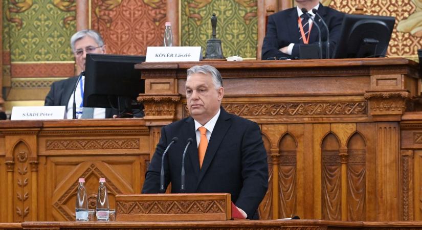Orbán Viktor a parlamentben: hiába a brüsszeli nyomás, ebben nem hátrál meg a kormány