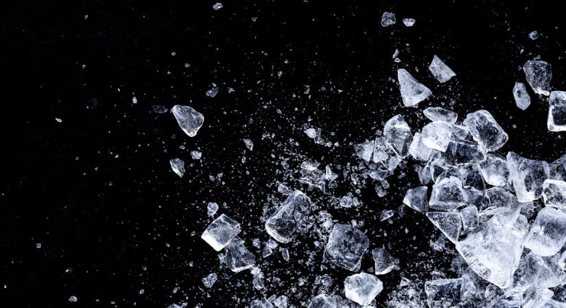 Felejtsük el, amit a jégről tanultunk – extrém körülmények között melegen is létrejön