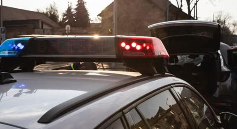 Árokba csapódott egy autó a 84-es főút vasi szakaszán