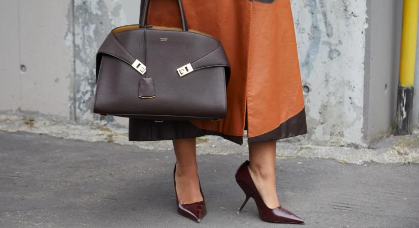 Stílus és praktikum 50 felett – Ezek 2026 legdivatosabb táskái, amikben tényleg minden elfér