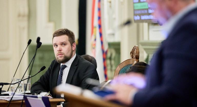 Pintér Bence: Abszurd helyzet, hogy tippeldét kell tartanom a lakáskassza négyötödének hollétéről