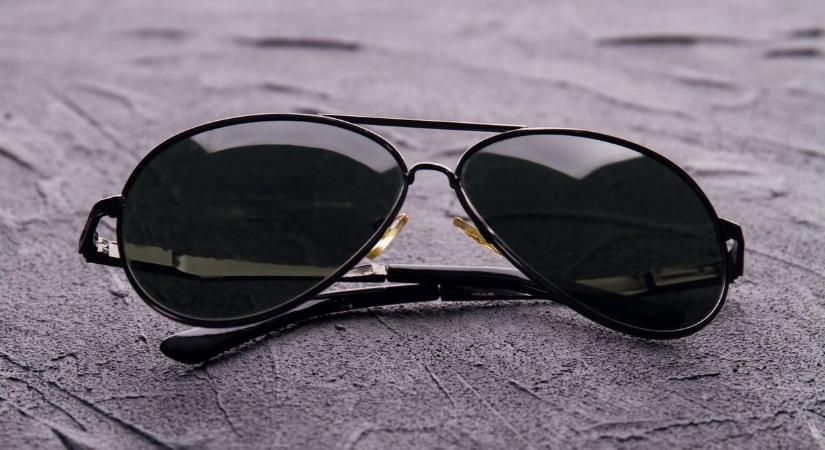 A férfi Polaroid napszemüveg évszaktól függetlenül befutó!