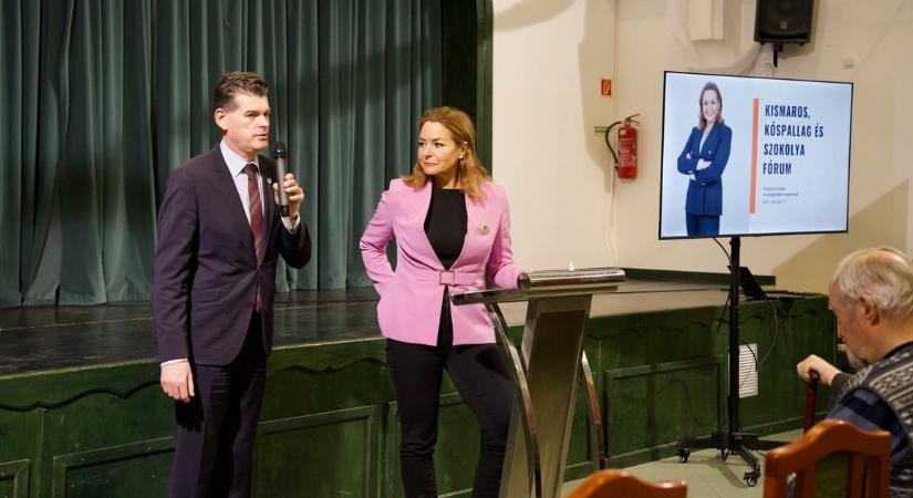 Dübörög a kampány: Vitályos Eszter olyan beruházásokkal átadásával dicsekedett, amelyeknél még egy kapavágást sem végeztek el