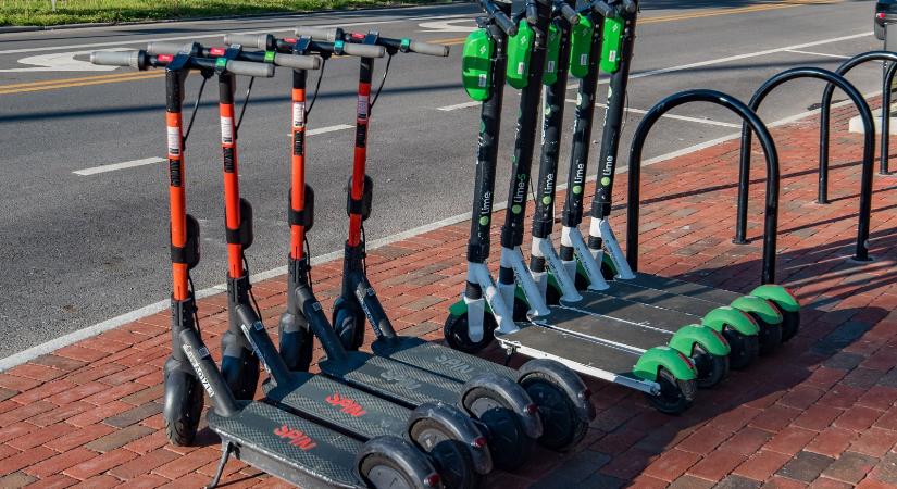 Firenze betiltja a bérelhető elektromos rollereket