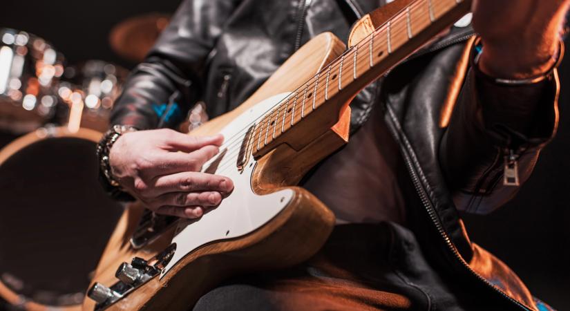 Hétvégén a húrok közé csapnak Nagyatádon