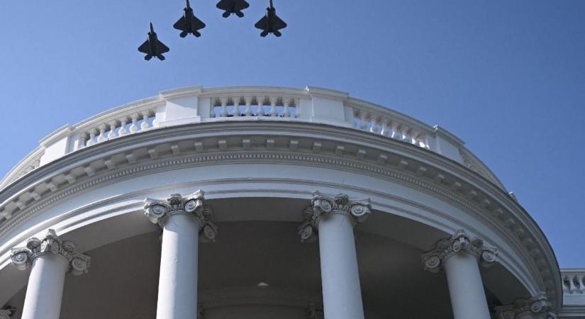 Fehér Ház: nem a mostani az első nagyszabású átalakítás a komplexum történetében