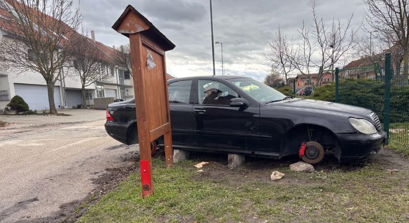 Közterületi szereld magad Ménfőcsanakon – autóbontóvá vált a lakóövezet
