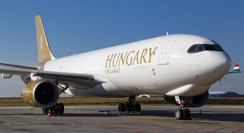 Lehulló darabot láthatott egy szemtanú egy Ferihegyről felszálló gépről