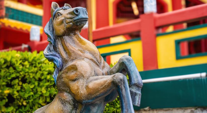 A holdújév árnyékában keresi új húzóerejét Kína