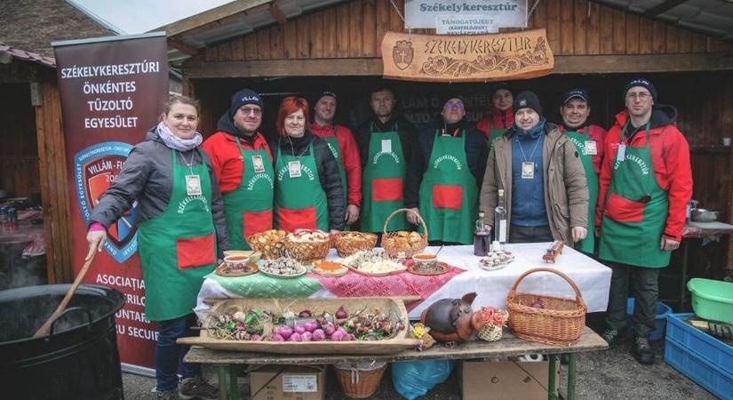 Nem áll le a disznótorokkal Hajdú-Bihar: Vámospércsen is hatalmas lakoma lesz!