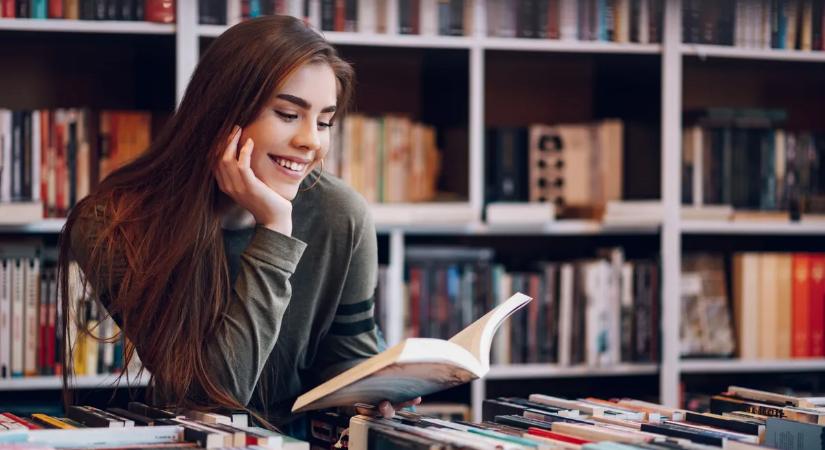 Irodalmi kvíz: ismered a híres írók teljes nevét?