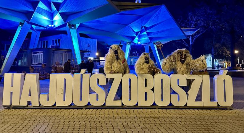 Busók űzik a telet Hajdúszoboszlón