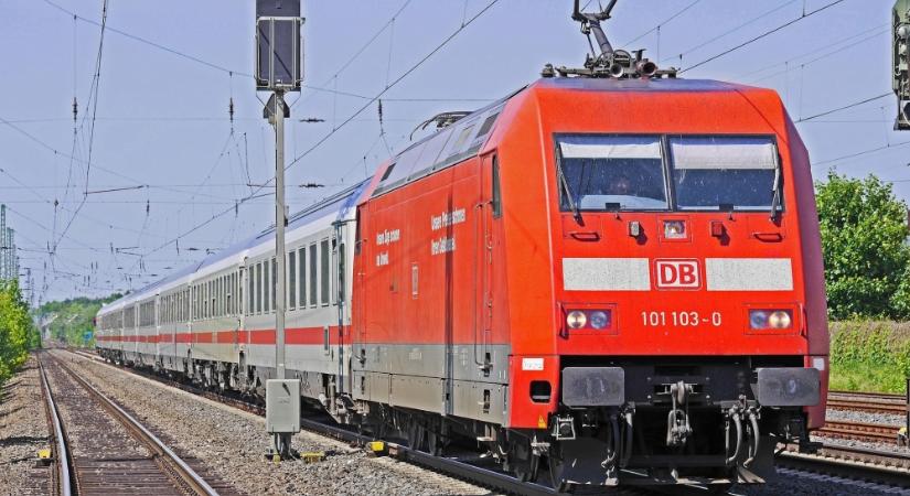 Késnek a magyar vonatok? A német adatok ennél jóval riasztóbbak