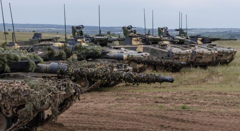 Az EU főképviselője mondta ki: menjenek inkább az ukrán frontra a magyar katonák – Szijjártó Péter lerántotta a leplet a brüsszeli tervről, hosszú háborúra rendeznék be az Európai Uniót