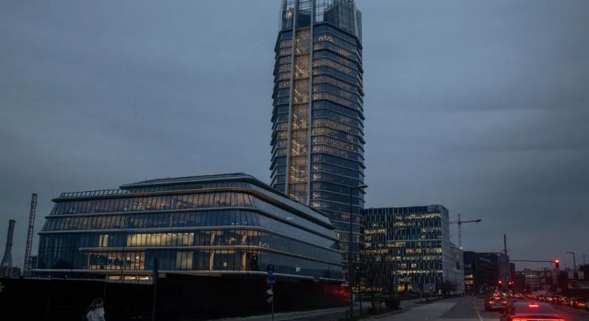 Előbb hazament az életveszélyes sérüléseivel a Virtu étteremben megkéselt férfi, majd kórházba vitték, innen értesítették a rendőröket