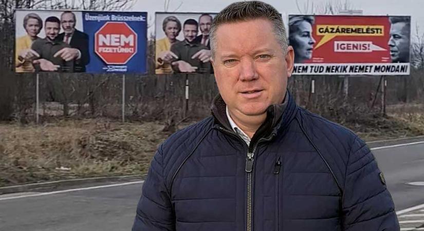 A Tisza Párt képviselőjelöltje Pósfai Gábor brutálisan sok gyűlöletkeltő óriásplakátot számolt össze Diósd és Budapest között a 7-es főúton