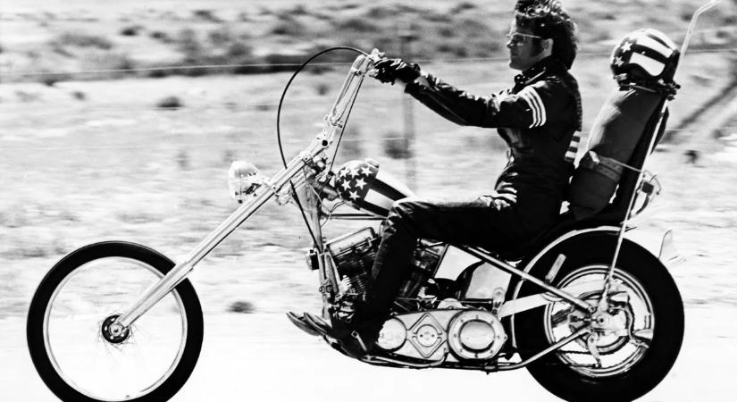 Peter Fonda a munkába menekült a családi tragédiák elől