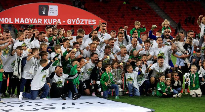 A Fradi-mumus edzőjét nemrég Orbán Viktor kinézte a válogatott élére, most a szurkolók üldöznék el