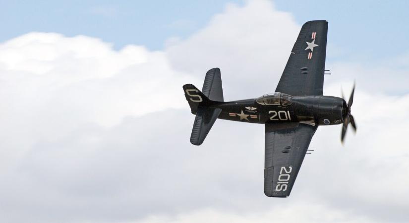 Váratlan telefonhívás – maga az USA elnöke hívta fel a pilótát