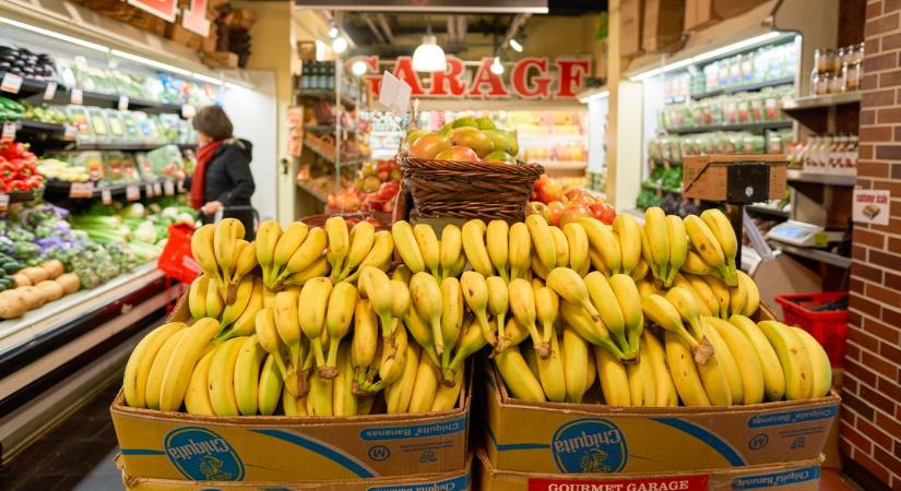 Rendkívül rossz hír érkezett a magyarok egyik kedvenc gyümölcséről