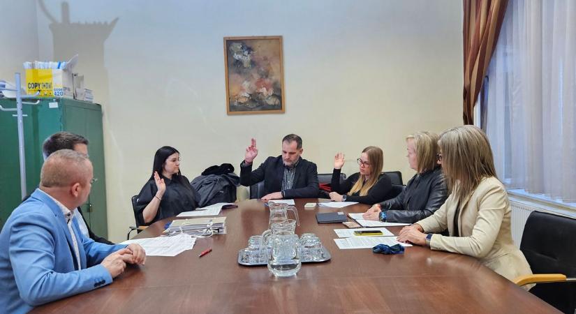 Jelölt lett Czipa András és Hollósy András is Miskolcon