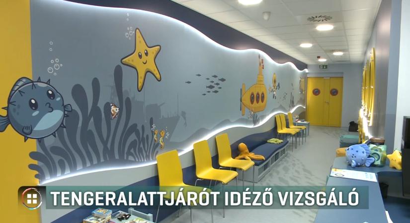 Mintha egy tengeralattjáróban lennének – nem félnek a gyerekek az új MR-vizsgálóban