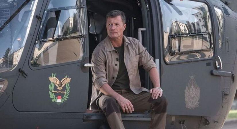 Stohl András lebukott ezzel a videóval: nem is választott a végén, elvitte mindkettőt