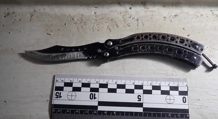 Késelés Kijevben: hasi sérülést szenvedett egy tinédzser tömegverekedés során