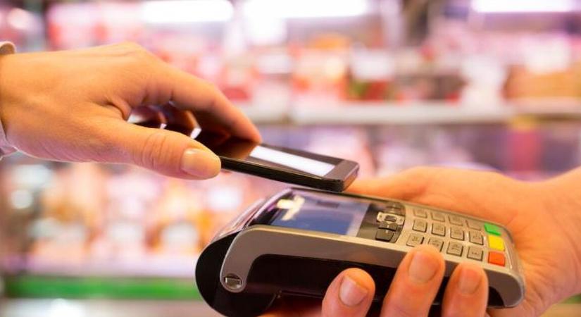 Mobilba költöztek a SZÉP-kártyák is: szintet lépett a hazai cafeteria-piac